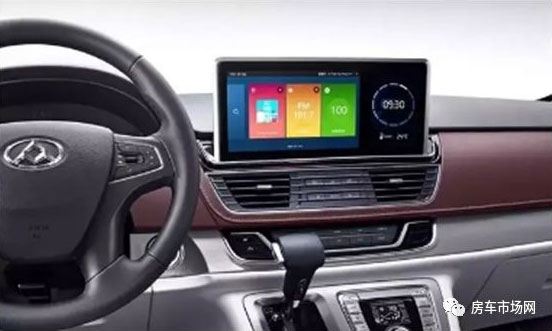 上汽大通RG10汽油升頂房車 量產實車接受預定