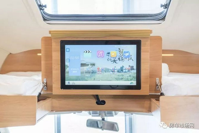 全新升級大通原廠2018款C型房車