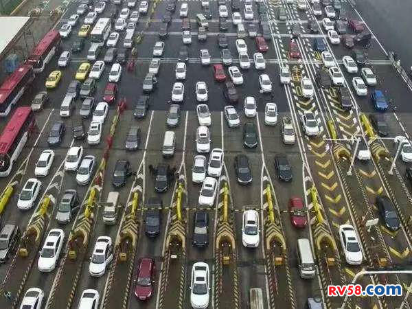 房車上的廁所真的有用嗎?