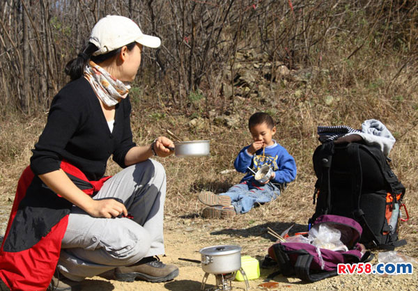 如何讓孩子們喜歡上露營 8條建議可以解決問題