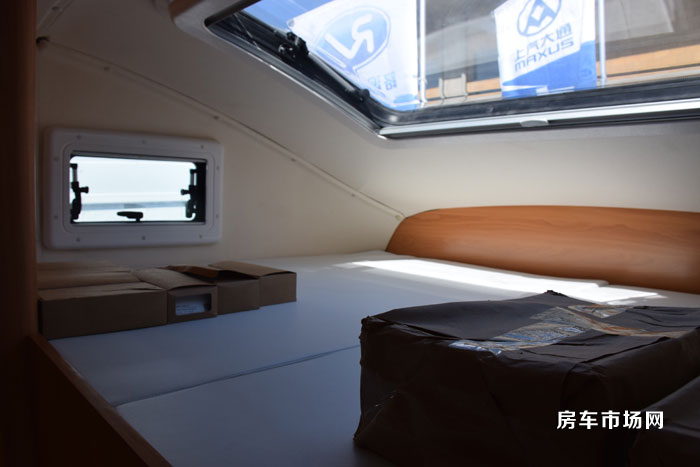 國六標準皮卡房車將上市,內部兩張大床,四驅可選自動擋