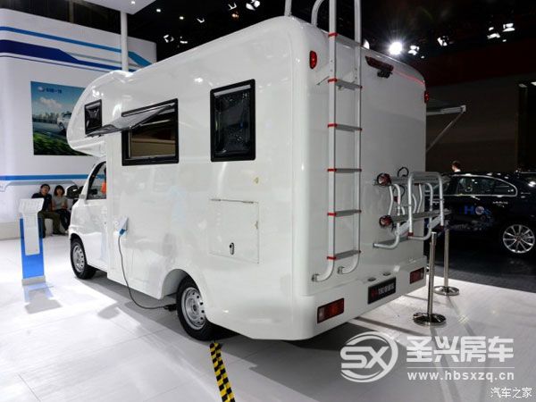 房車夢不再遙遠 實拍解放T80旅居車