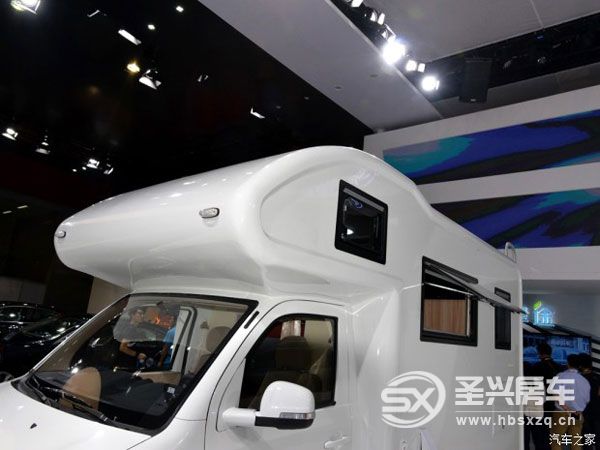 房車夢不再遙遠 實拍解放T80旅居車