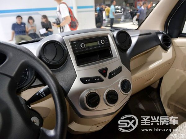 房車夢不再遙遠 實拍解放T80旅居車