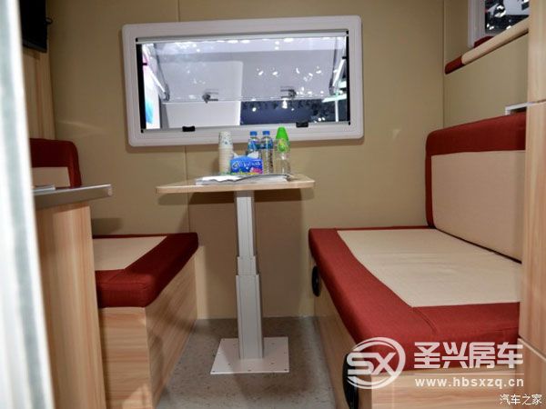 房車夢不再遙遠 實拍解放T80旅居車