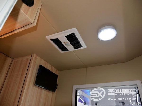 房車夢不再遙遠 實拍解放T80旅居車