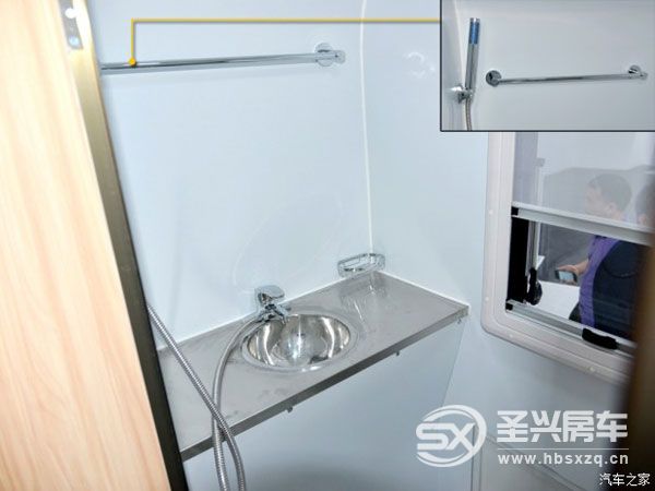 房車夢不再遙遠 實拍解放T80旅居車