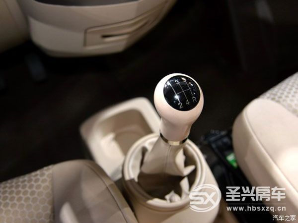 房車夢不再遙遠 實拍解放T80旅居車