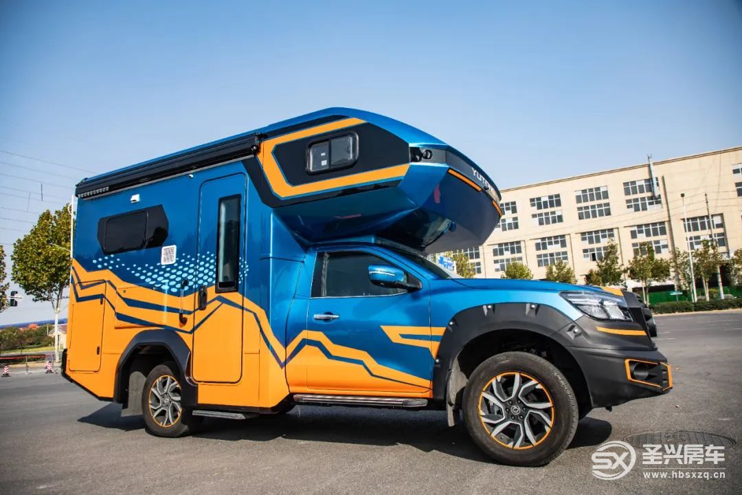 野性十足，四驅(qū)還帶差速鎖，宇通全新皮卡房車來襲，開啟你的探險之旅-6.jpg