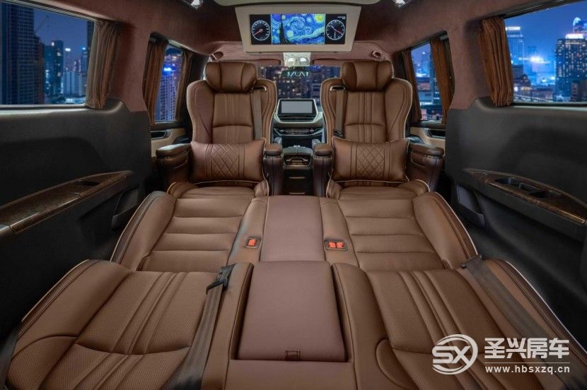 上汽大通MAXUSG20金騎士高頂商務車新勢力，騎士出征，金路恒通！eba08513fcfa884c02d90381c8bee751