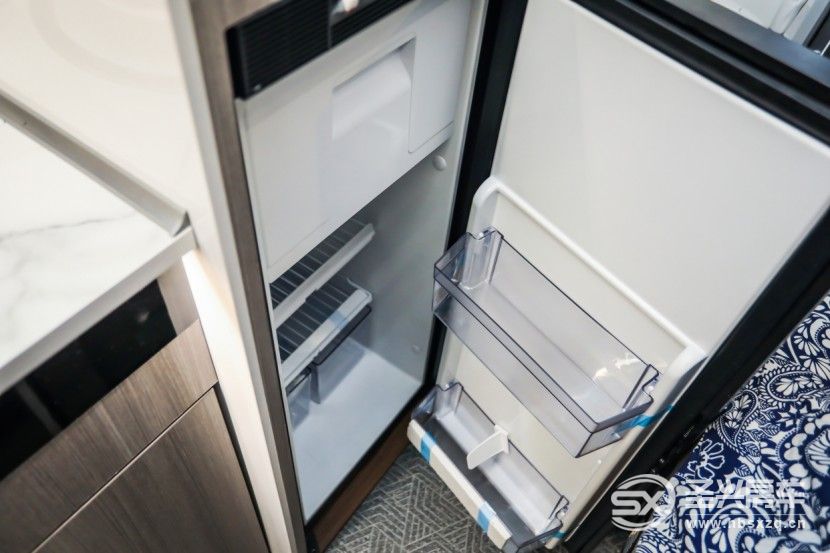 48V電路系統，獨立續航可維持3天，宇通全新B311豪享版房車等你來發現！get?code=ODU0Y2Q4Nzc1ODdiNjlkNTI3ZDdiNTQyZGNhMmFkY2YsMTY2NzAzNjIzMjg2Nw==