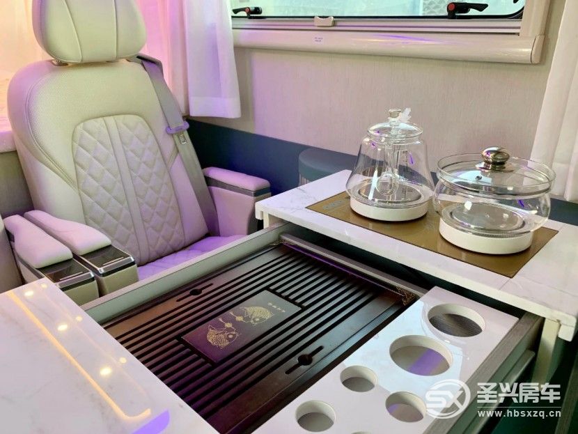 駿馳房車處女座，內外兼修，配備航空座椅與茶吧！get?code=MDg1NjdlYjE4OTEzOWJmMWYyOWQ3YjQ2YjYwYjgxODIsMTY2NTY0NTg4ODMxMg==