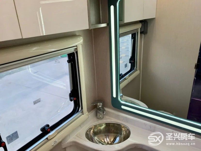 駿馳房車處女座，內外兼修，配備航空座椅與茶吧！get?code=YjkxMTRmNzU5M2RjZGJlMjQyMmY1ODQ3NDU1MjRhYTUsMTY2NTY0NTg4ODMxMg==