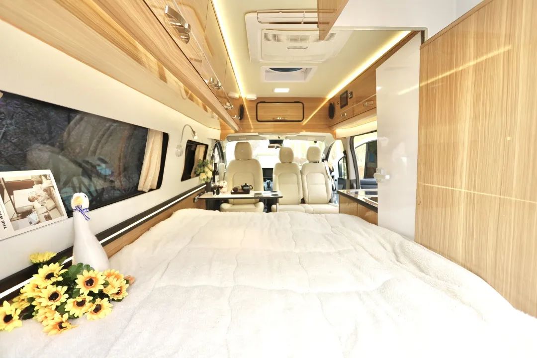 用福特T6底盤打造的小房車長什么樣？動力強、配置高，主打一個性價比-20.jpg